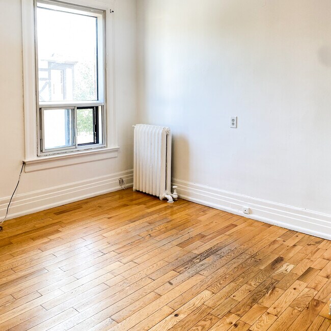 Photo - 301 Rue Wilbrod St Unit 6