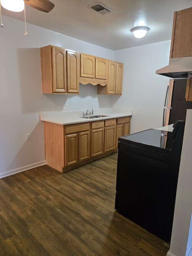 Photo - 329 Mabry St