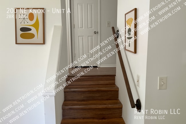 Photo - 200 NE Knox-Unit A