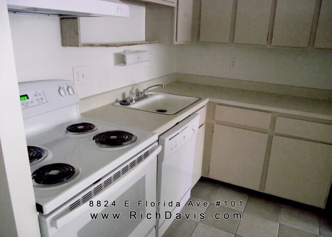 Photo - Great location off Leetsdale/Parker and Florida with lots of amenities such as AC, pool, hot tub,... Unit 101