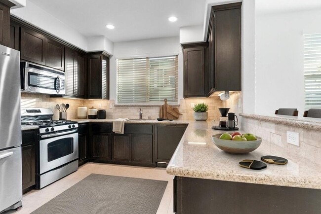 Photo - 144 Atherton Loop