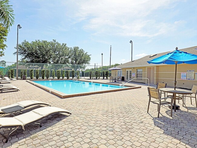 Photo - Mystic Gardens 5303-315 Summerlin Rd Fort Myers, FL 33919 Unit Mystic Gardens 5303 Summerlin Rd 315