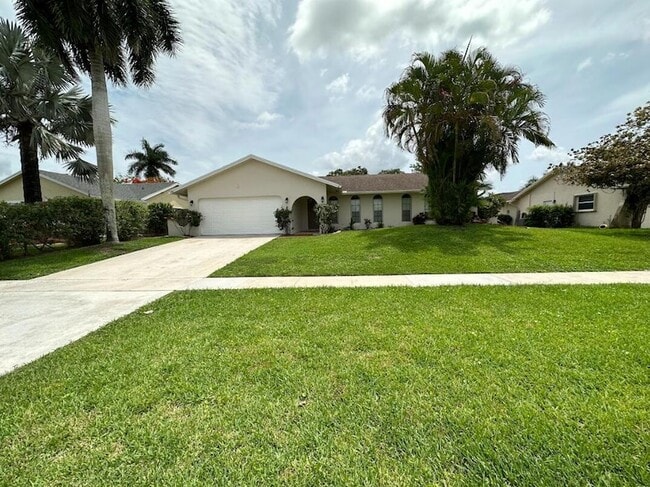 Photo - 1292 Essex Dr