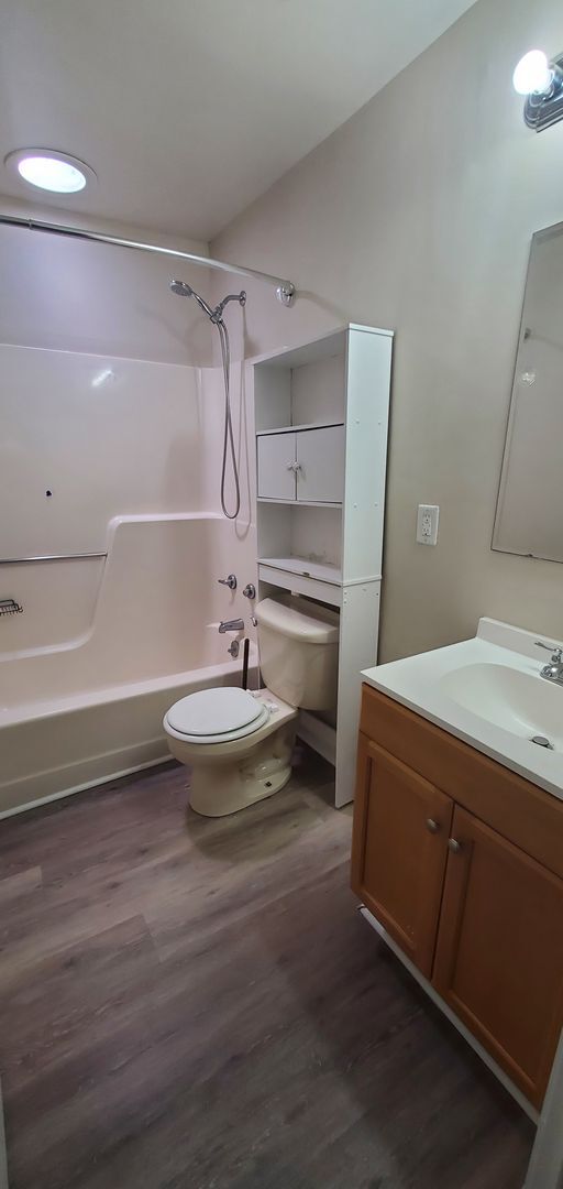 14 Highland Ave SW