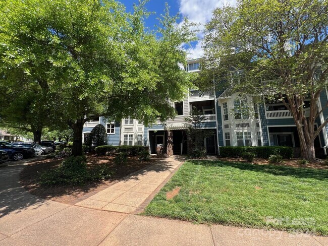 525 Olmsted Park Pl Unit D