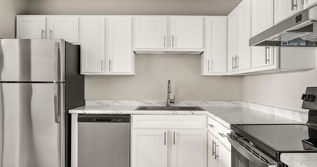 Photo - The Woods of Burnsville Apartments