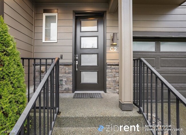 4 br, 3.5 bath Townhome - 1325 Seattle Hil... - 4 br, 3.5 bath Townhome - 1325 Seattle Hil...