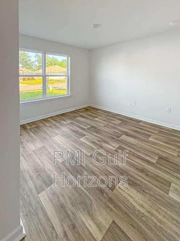 Photo - 7469 Steeplechase Blvd