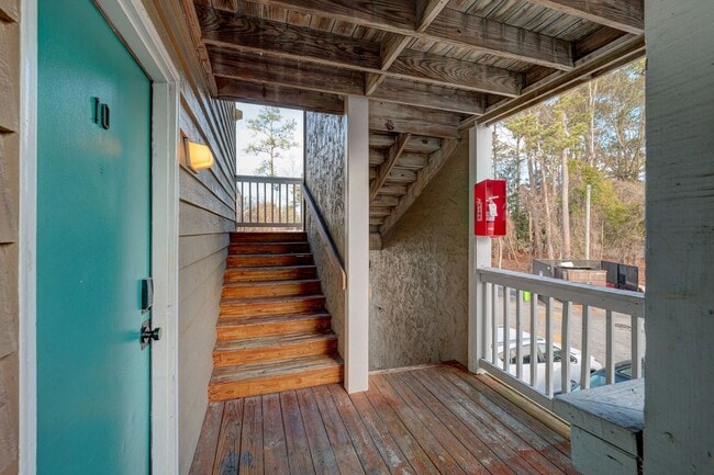 4752 Seahawk Ct Unit B10