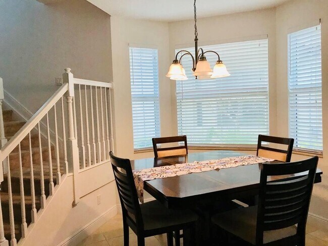 Photo - 119 Diamante Way