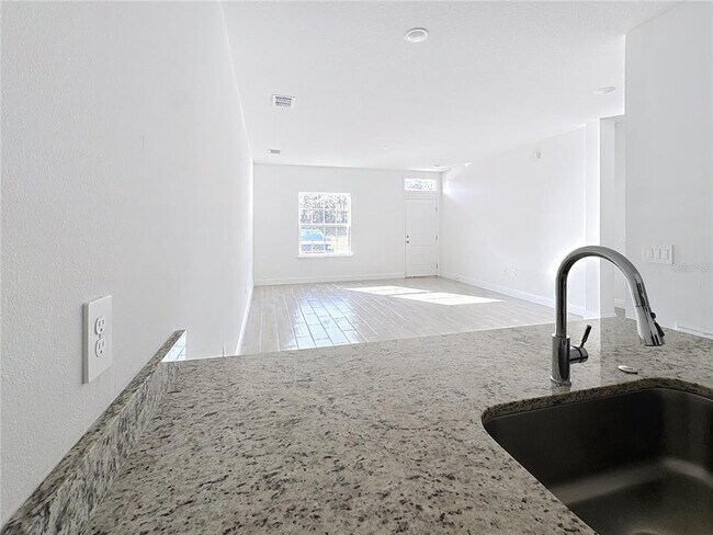 Photo - 1554 Cumin Dr