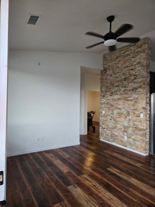 Photo - 2 Bed 1 Bath Solar Home In Rimrock Contact...