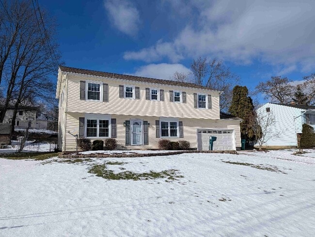 Photo - 9408 Fairfield Dr