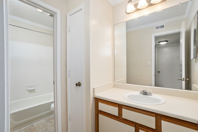 Photo - Dunwoody Ridge