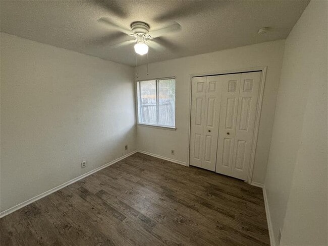Photo - 8869 Meadow Range St