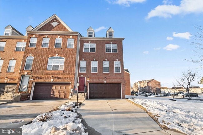 Photo - 4904 Olympia Pl