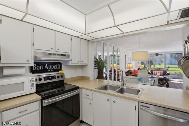 Photo - 1086 Forest Lakes Dr Unidad 106