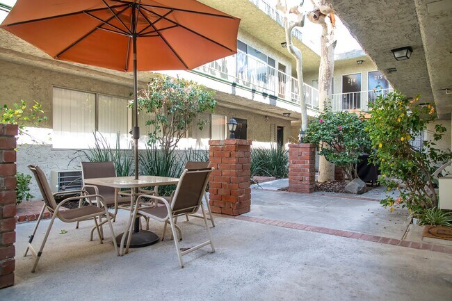 5851 Hazeltine Ave.