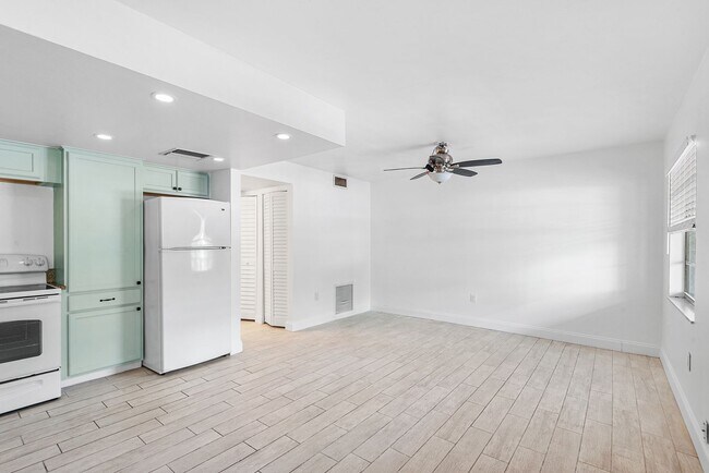 Photo - ST PETE APARTMENT FOR RENT!! Unidad #112