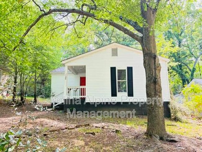 Photo - 1100 Spann St