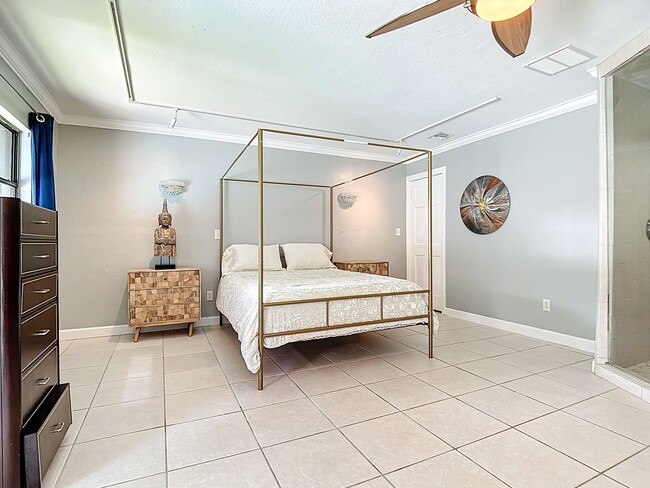 Primary Suite - 3319 Florene Dr