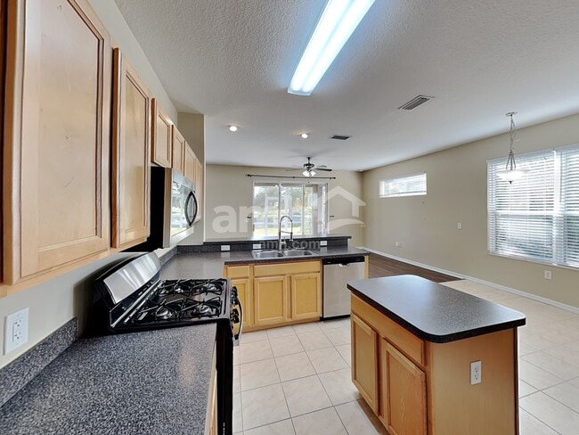 Photo - 6243 Blue Runner Ct