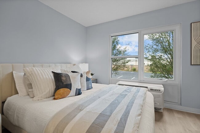 Photo - The Presley Apartments