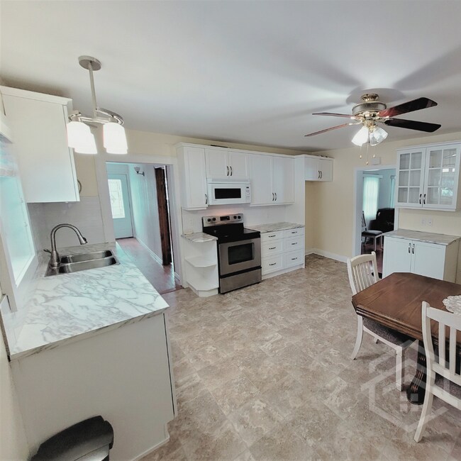 Photo - 2-Bedroom Country Home near Burgessville and Norwich!!