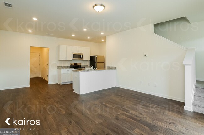Photo - 115 Dudley Wy