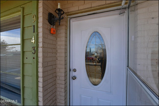 Photo - 9143 Matterhorn Dr