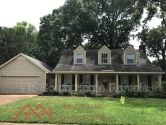 Building Photo - 5667 Crievewood Dr