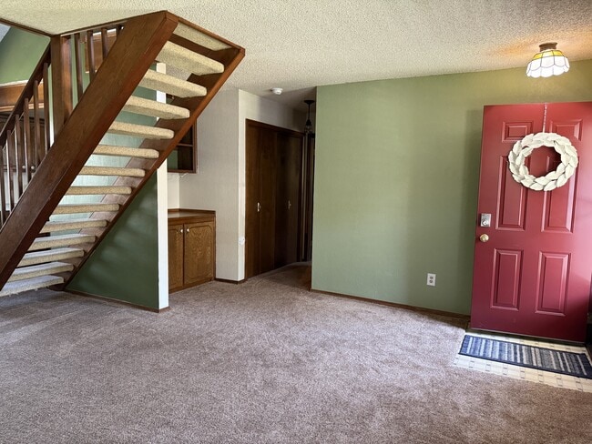 Photo - 2208 Timbercrest Dr