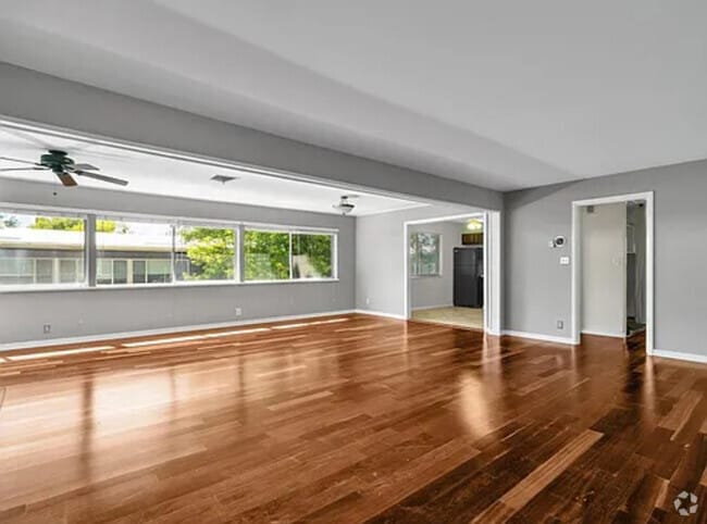 Building Photo - Coming Soon! Unit G54 Rental