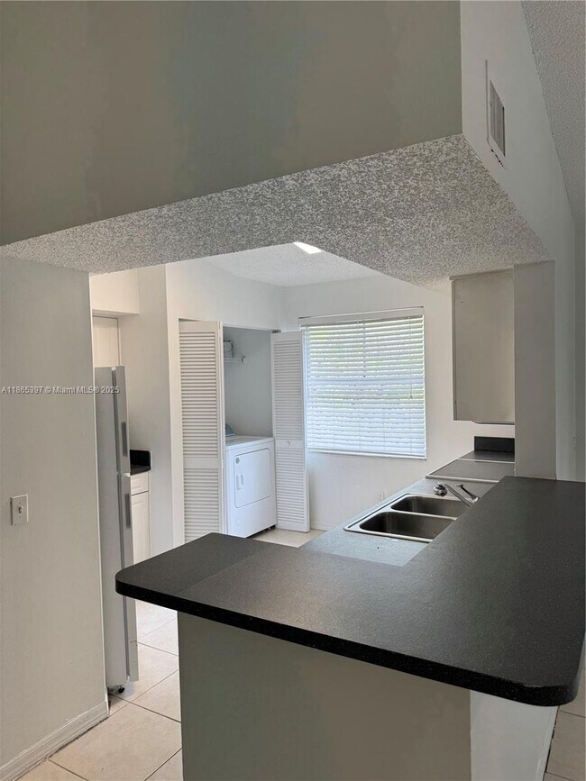 Photo - 9615 NW 1st Ct Unit 10-301