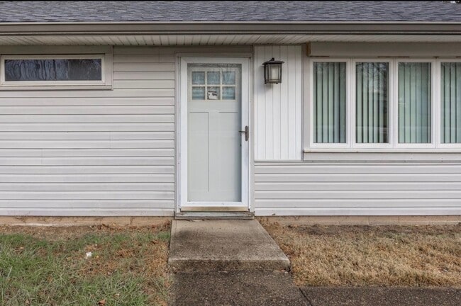 Photo - 2006 Randall Rd