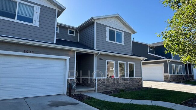 Building Photo - 8044 N Clydesdale Dr