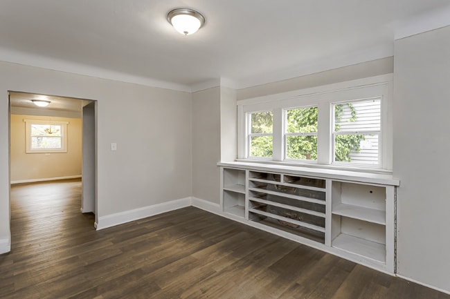 Photo - 4440 Fairview Dr