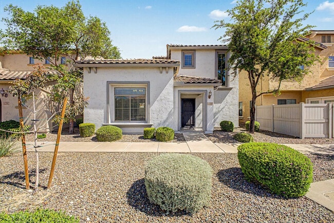 Building Photo - 26616 N Babbling Brook Dr