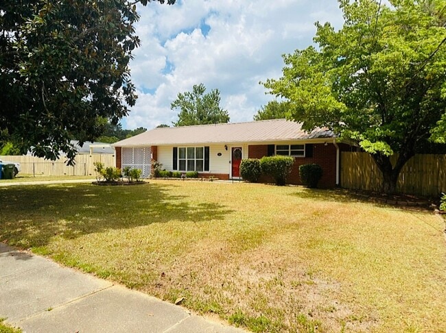 Photo - 924 Stoneykirk Dr