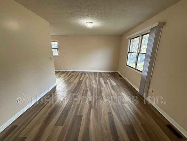 Photo - 941 Kendrick Creek Rd