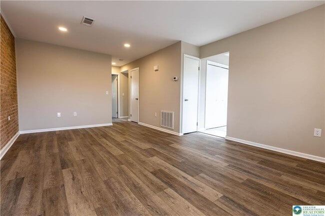 Photo - 4074 Winfield Terrace