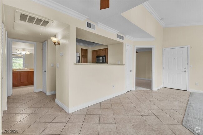 Building Photo - 8101 W Flamingo Rd Unit 2001 Rental