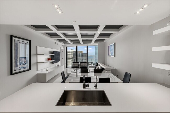 Open Plan - 1300 S Miami Ave Unit 3103