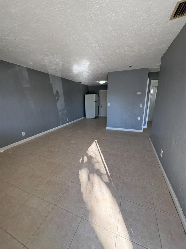 Photo - 1121 11th St Unit 3