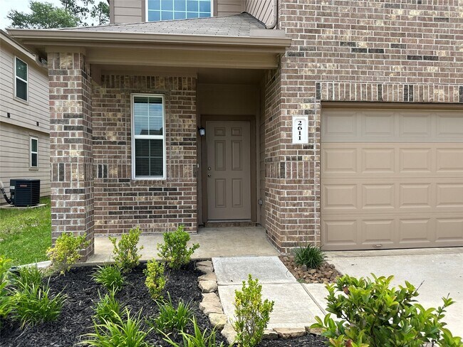 Photo - 2611 Hoffman Ln