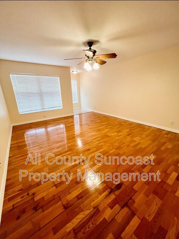 Photo - 3872 Mariner Dr