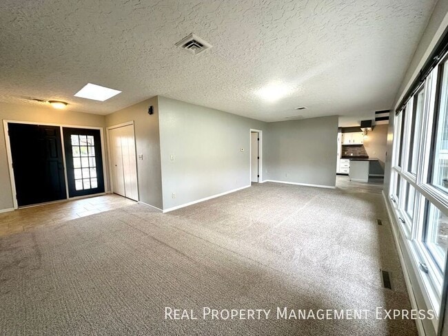 Photo - 5 Bedroom 4 Bath Home Blending Luxury and ...