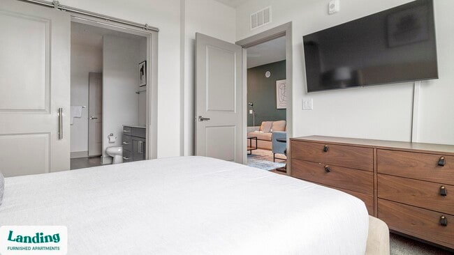 Photo - 2995 Railside Lp Unidad 4-316