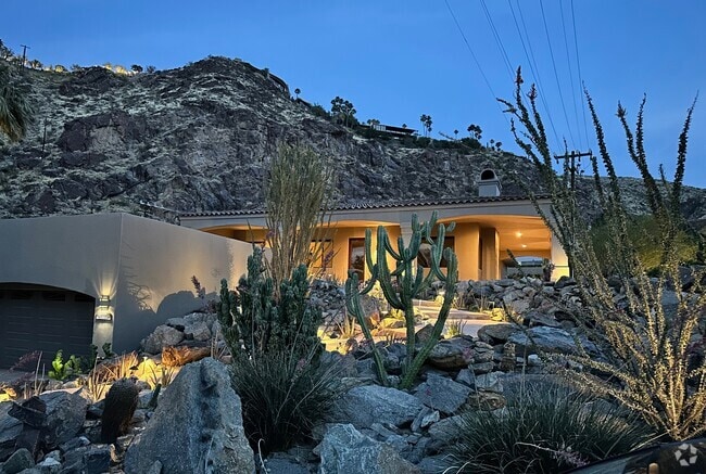 Building Photo - 2800 Cholla Pl Rental