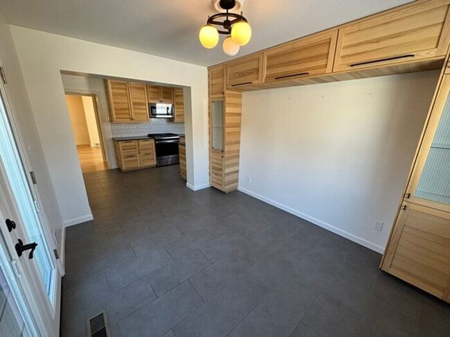 Photo - Millcreek Canyon Rim updated 3 bed 2 bath home